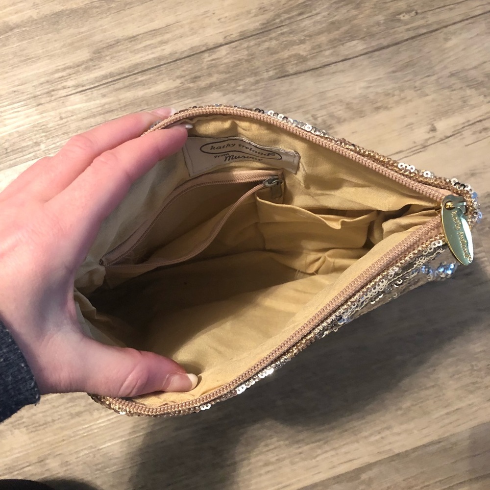 Evening bag - Picture 2 of 2